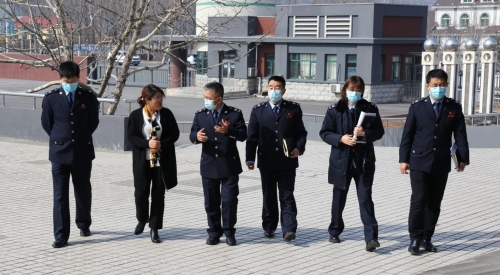 桓仁县局走访重点税源企业税收纾困助力发展