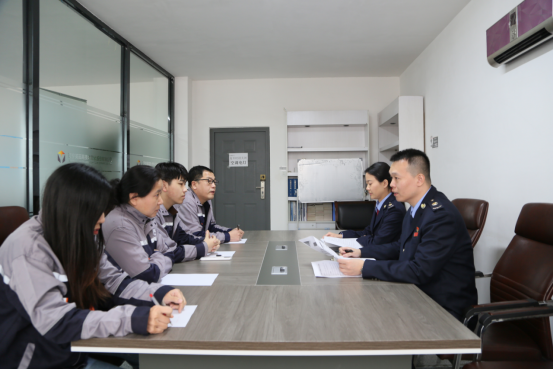 _2021年税务局春风行动_税务雷锋