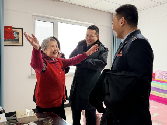 _税务雷锋_2021年税务局春风行动
